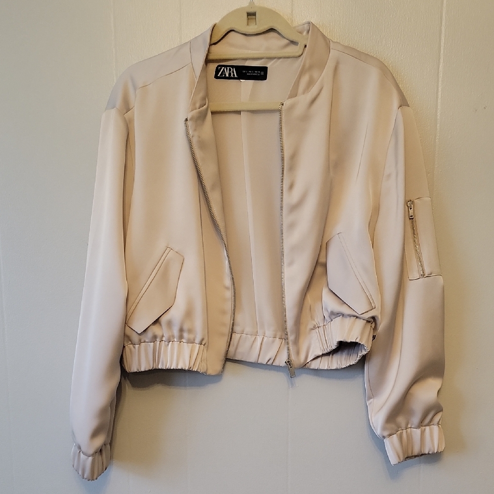 Zara Women's Light Beige Bomber Jacket